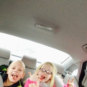 Meet your Posher, Dayna